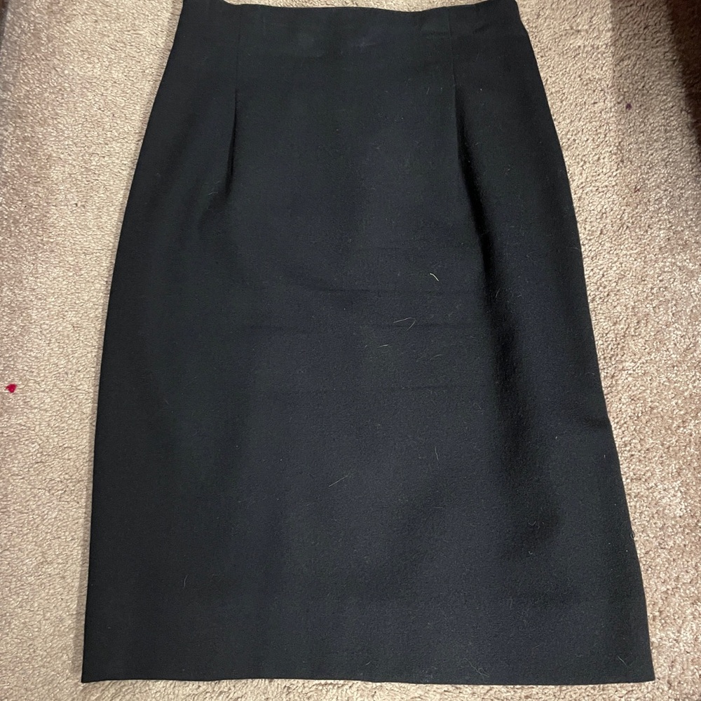 Vintage wool pencil skirt (black)
